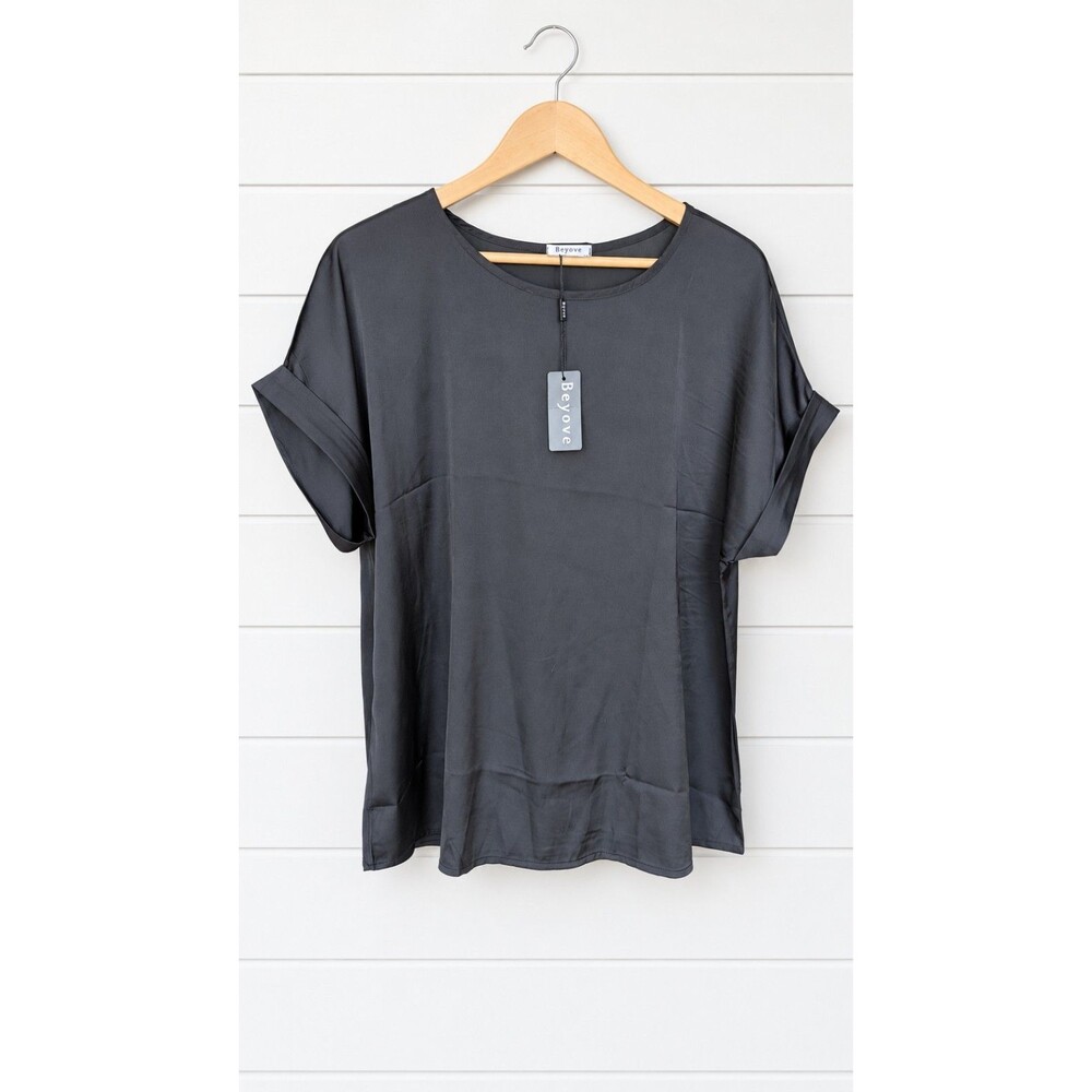 Beyove NWT Black Silky Stretch Crew Neck T-Shirt XL Rolled Sleeve